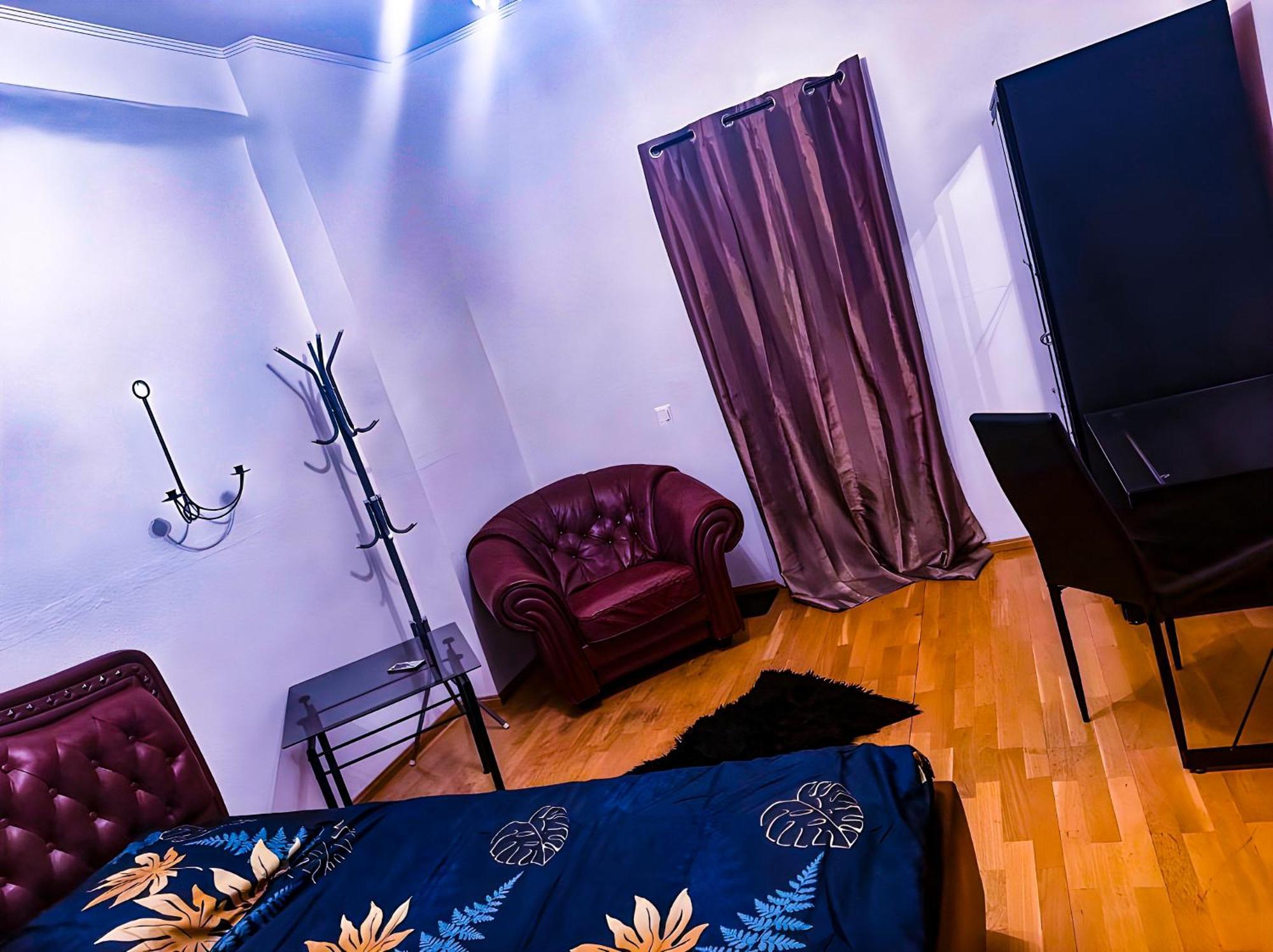 Self-Check-In Central Hostel Bestprice Tallinn Exteriör bild